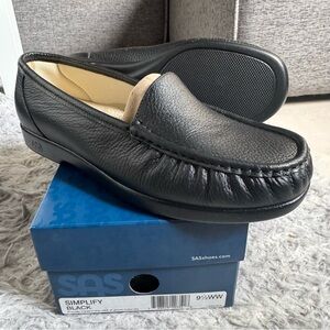 SAS Simplify Women’s Everyday Black Leather Loafers